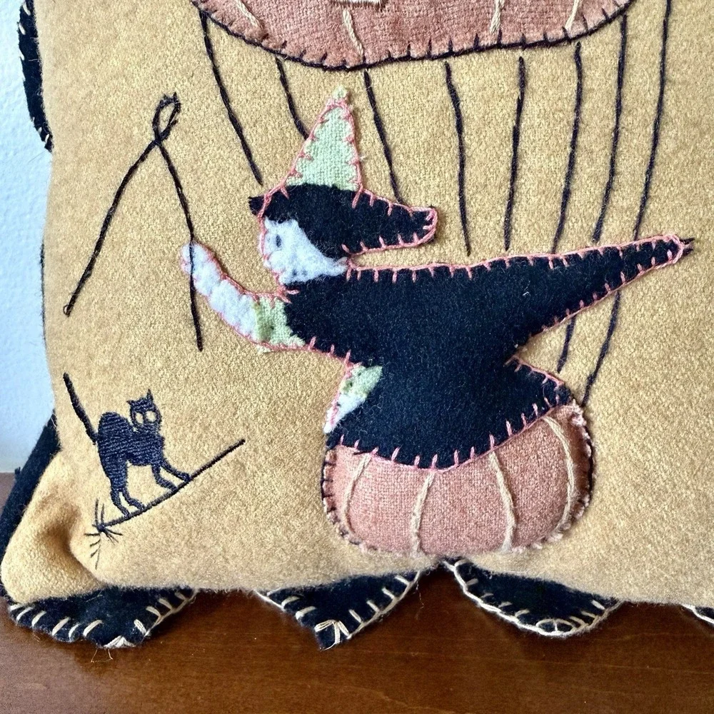 Vintage Halloween Handmade Wool Felt Folk Art Black Cat Witch Pillow 9in